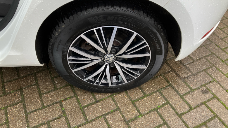 Volkswagen Golf 1.4 TSI SE [Nav] 5dr Petrol Hatchback